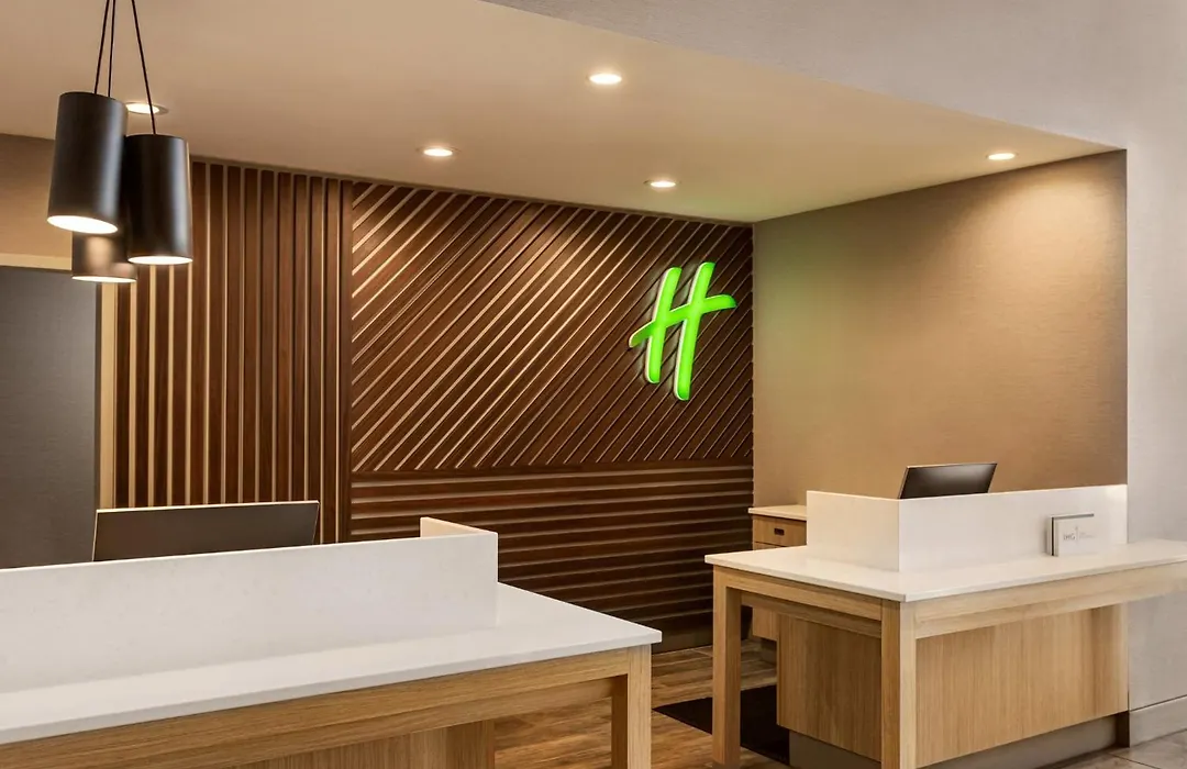 Holiday Inn Hotel & Suites Council Bluffs By Ihg-1